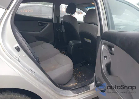 2016 Hyundai Elantra Se z USA, uszkodzony, nr VIN 5NPDH4AE3GH727965